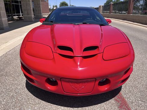 Used 2002 Pontiac Firebird Trans Am RWD image 9