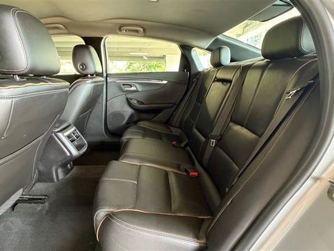Used 2016 Chevrolet Impala LTZ FWD image 41