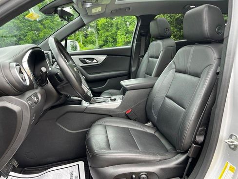 Used 2019 Chevrolet Blazer LT w/ Sun and Wheels Package FWD image 14
