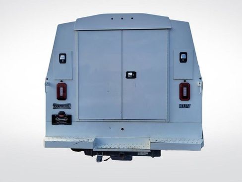 Used 2022 Ford F350 XL w/ Power Equipment Group image 8