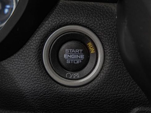 Used 2022 RAM 2500 Lone Star w/ Lone Star Silver Edition AWD/4WD image 21