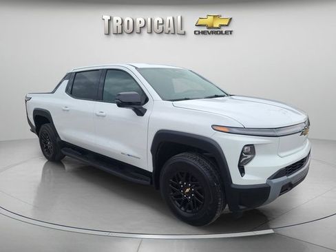 New 2026 Chevrolet Silverado EV LT w/ Plus Package image 7