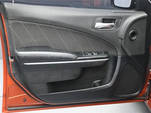 Used 2020 Dodge Charger SXT image 20