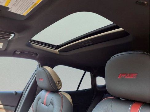 New 2026 Chevrolet Trax RS w/ Sunroof Package FWD image 20