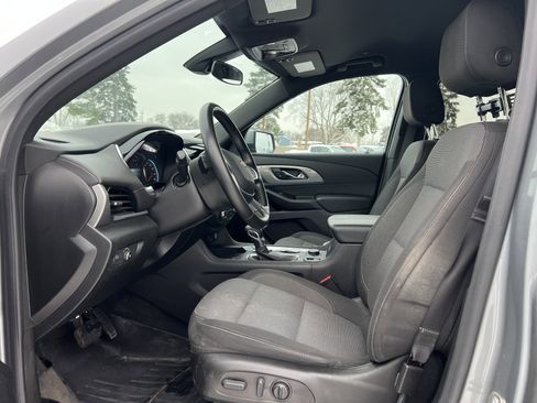 Certified 2023 Chevrolet Traverse LT image 17