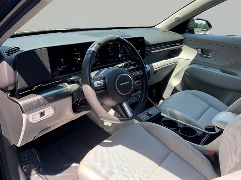 Used 2024 Hyundai Kona Limited AWD/4WD image 17
