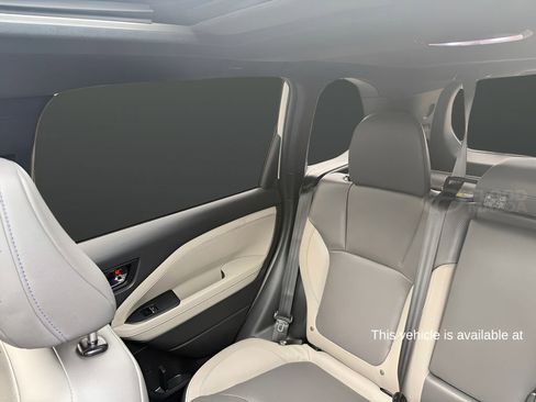 Used 2025 Subaru Forester Limited image 23