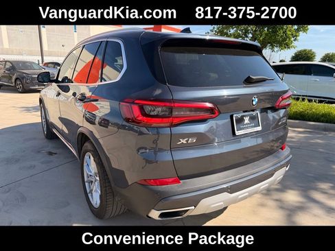 Used 2019 BMW X5 xDrive40i w/ Convenience Package image 2