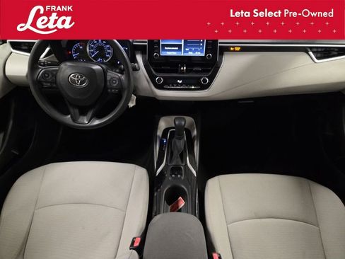 Used 2020 Toyota Corolla LE image 15