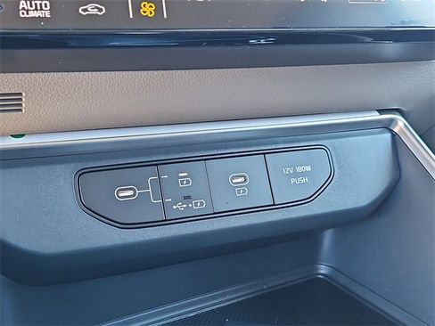 New 2026 Kia Carnival LXS image 20