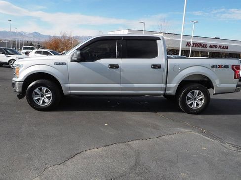 Used 2018 Ford F150 XLT image 9