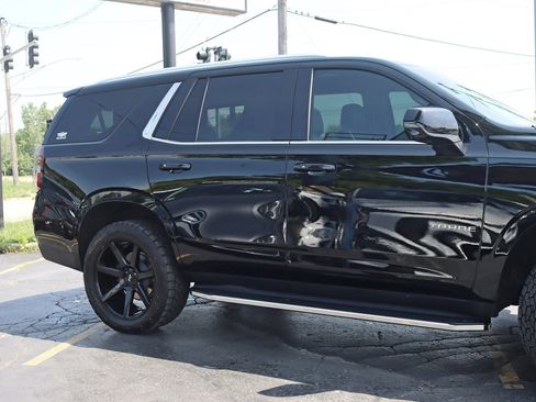 Used 2021 Chevrolet Tahoe LT w/ LT Signature Plus Package AWD/4WD image 4