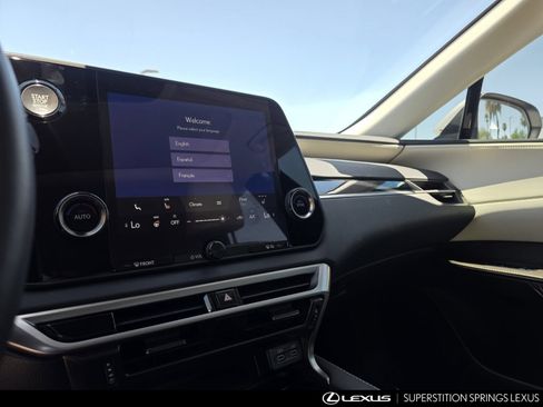 Certified 2024 Lexus RX 350 FWD w/ Technology Package image 18