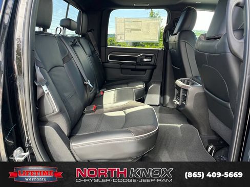 New 2026 RAM 2500 Laramie AWD/4WD image 23