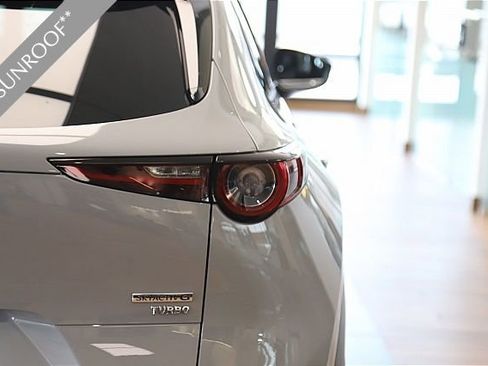 Used 2025 MAZDA CX-30 2.5 Turbo w/ Premium Package image 8