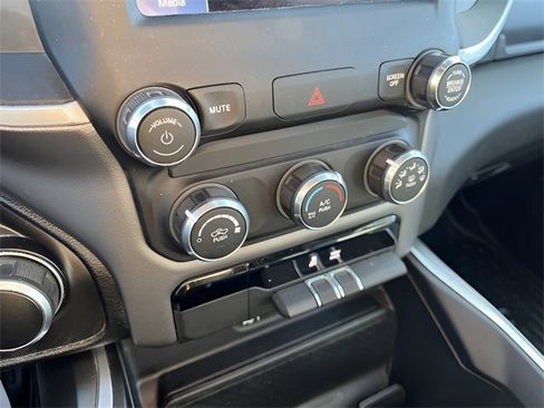 Used 2022 RAM 1500 Big Horn image 19