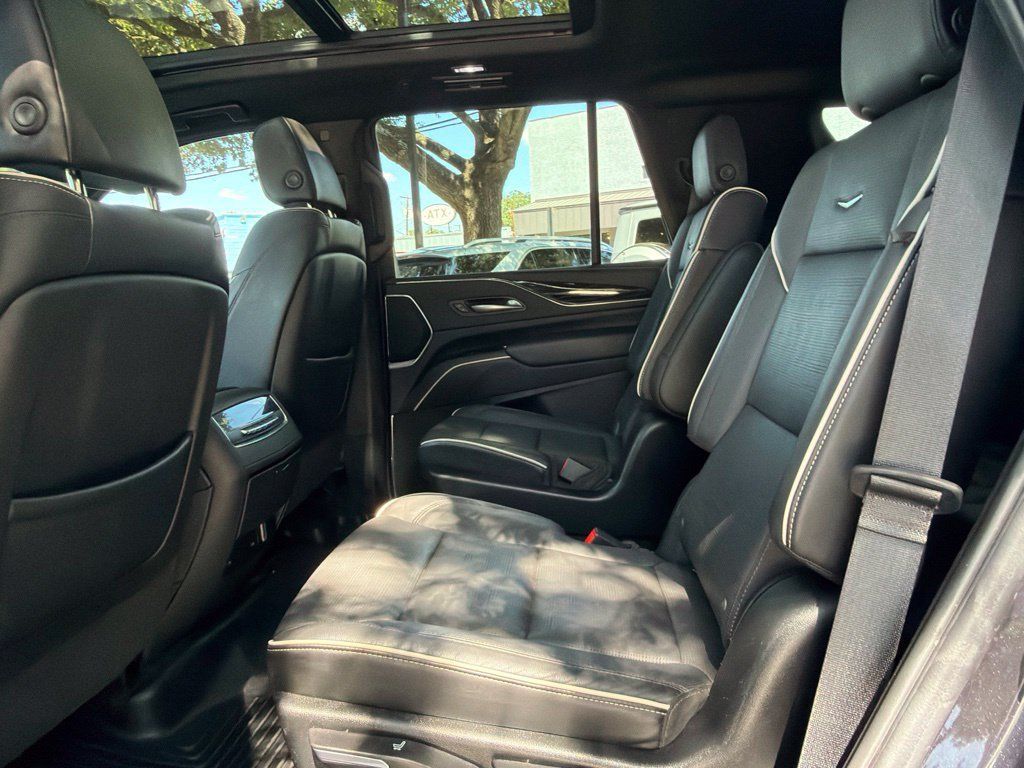 Used 2023 Cadillac Escalade Sport w/ LPO, ONYX Package AWD/4WD image 24