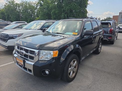 Used 2011 Ford Escape Limited w/ 302A Rapid Spec Order Code FWD image 9
