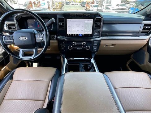 Used 2023 Ford F250 Lariat AWD/4WD image 13