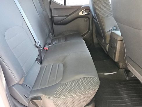 Used 2016 Nissan Frontier PRO-4X AWD/4WD image 14