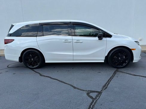 Used 2025 Honda Odyssey Sport-L image 9