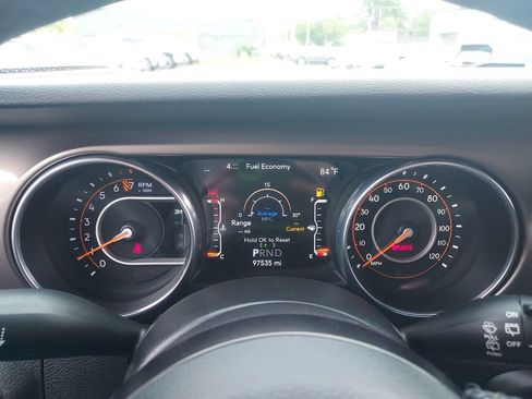 Used 2018 Jeep Wrangler Unlimited Sport S AWD/4WD image 13