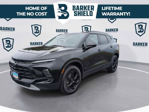 Used 2023 Chevrolet Blazer LT w/ Convenience Package FWD image 5