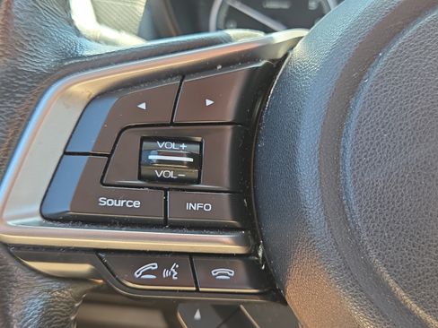 Used 2021 Subaru Forester Premium AWD/4WD image 29