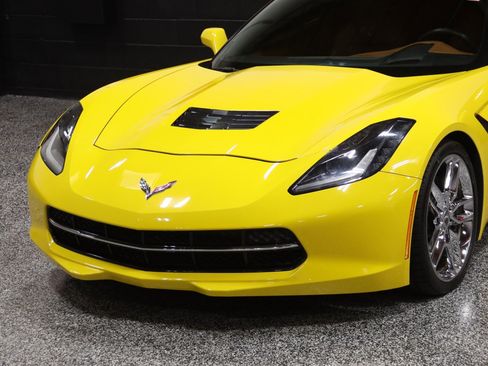 Used 2014 Chevrolet Corvette Stingray Coupe w/ 3LT Preferred Equipment Group RWD image 14