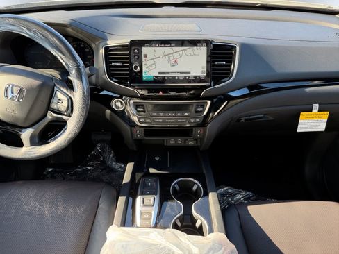 New 2026 Honda Ridgeline Black Edition image 16