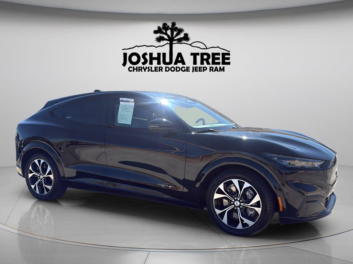 Used 2021 Ford Mustang Mach-E Premium RWD image 1