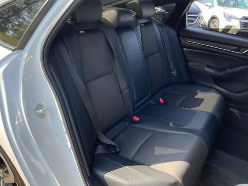 Used 2022 Honda Accord Sport image 17
