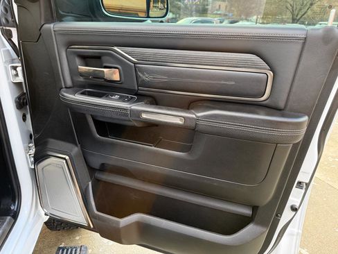 Used 2019 RAM 3500 Limited image 35