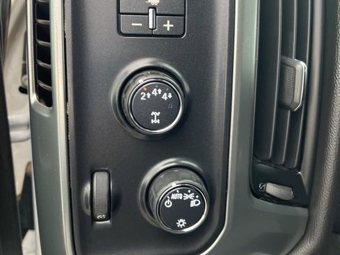 Used 2017 Chevrolet Silverado 2500 LT image 19