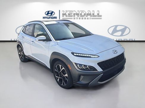 Used 2022 Hyundai Kona Limited FWD image 1