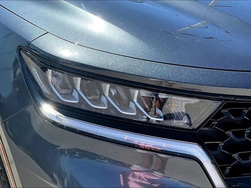 Used 2023 Kia Sorento S FWD image 32