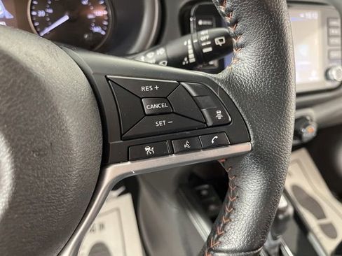 Used 2021 Nissan Kicks SR w/ SR Premium Package FWD image 24