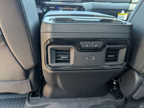 New 2026 Chevrolet Silverado 2500 ZR2 w/ ZR2 Bison Edition AWD/4WD image 6