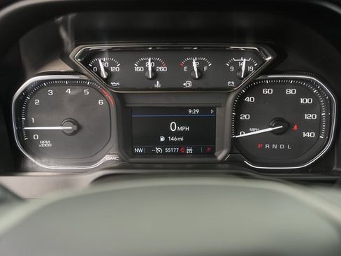 Used 2021 GMC Sierra 1500 AT4 image 25