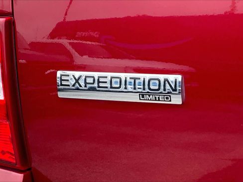 Used 2014 Ford Expedition Limited w/ Equipment Group 301A image 8