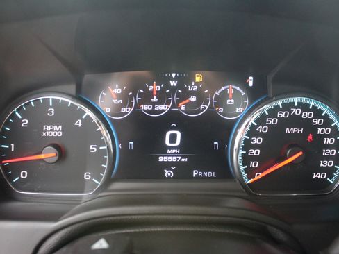 Used 2018 GMC Yukon Denali w/ Open Road Package AWD/4WD image 17
