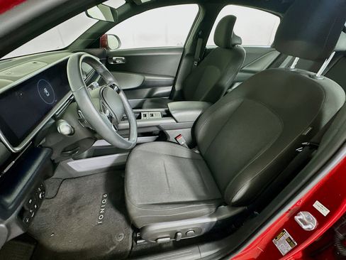 Used 2024 Hyundai Ioniq 6 SE RWD image 13
