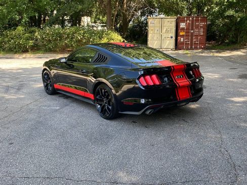 Used 2015 Ford Mustang GT Premium RWD image 7