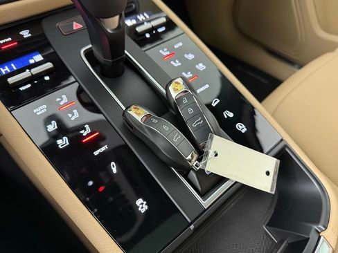 New 2026 Porsche Macan S image 27