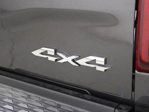 New 2026 RAM 2500 Big Horn AWD/4WD image 46