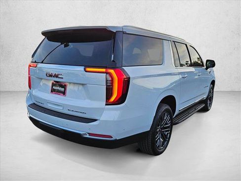 New 2026 GMC Yukon XL Elevation AWD/4WD image 2