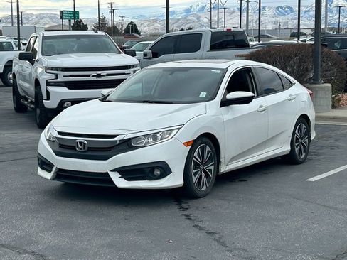 Used 2017 Honda Civic EX-L image 7