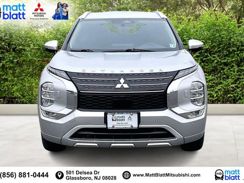 Used 2022 Mitsubishi Outlander SEL image 3