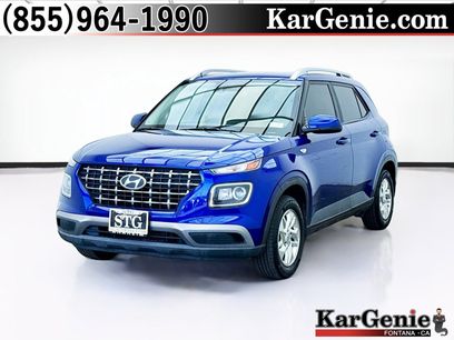 Used 2020 Hyundai Venue SEL w/ Convenience Package