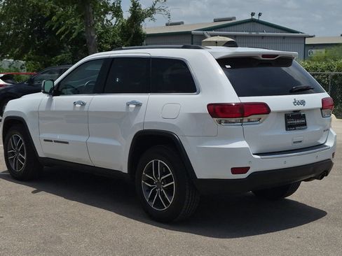 Used 2021 Jeep Grand Cherokee Limited RWD image 3
